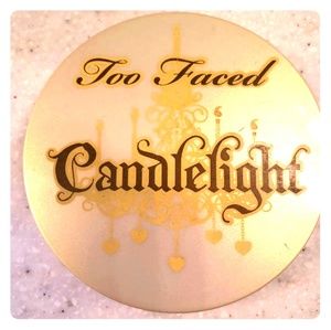 Too faced Candlelight Translucent powder